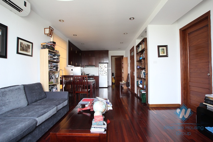 Lake view 2 bedroom apartment for lease in Tay Ho district, Hanoi